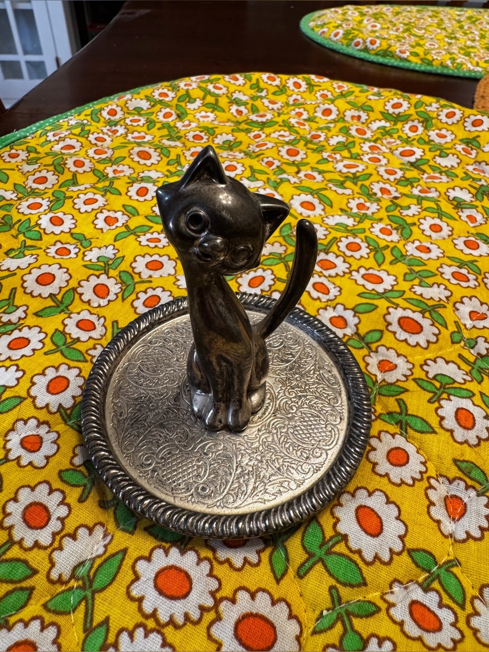 70s Vintage Silverplate Cat Ring Holder - Picture 2 of 5
